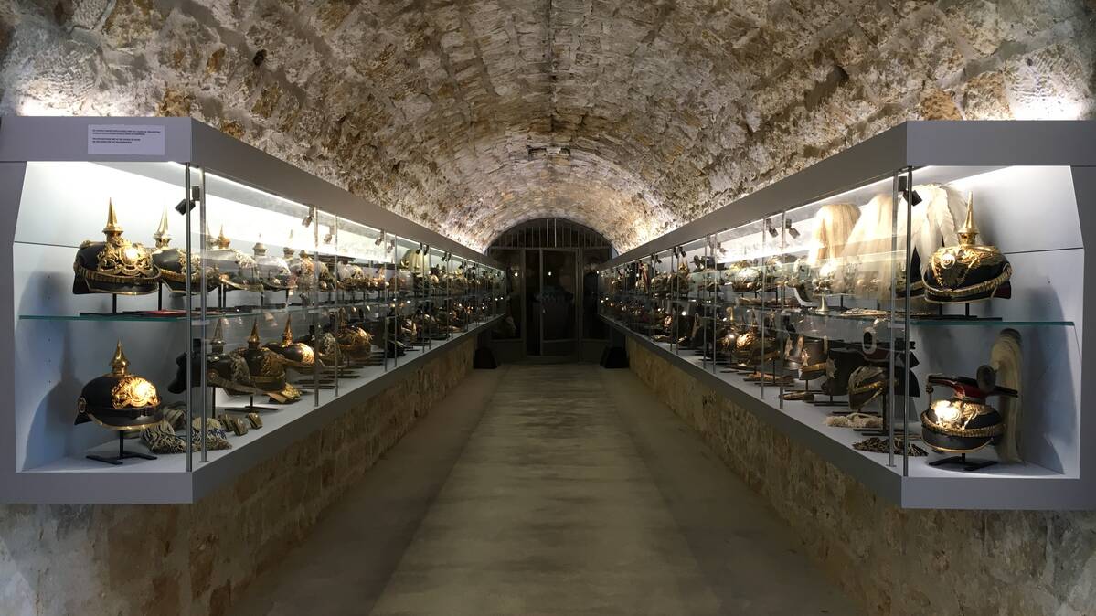 Wandvitrinen und LED-Beleuchtung, Museum Fort de la Pompelle