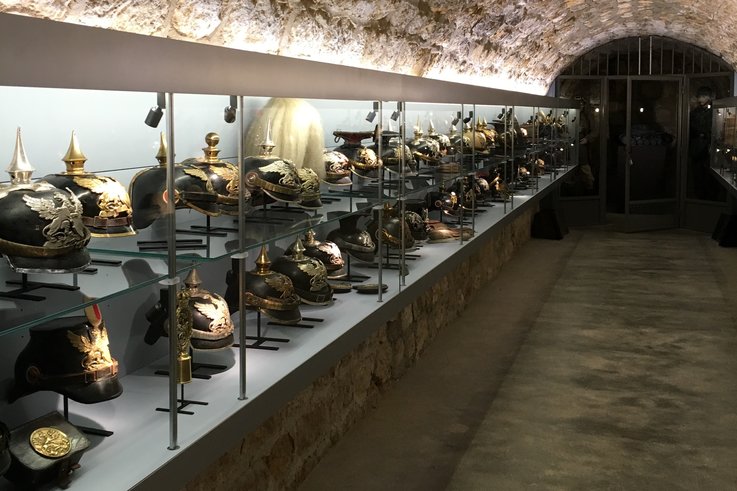 Wandvitrinen und LED-Beleuchtung, Museum Fort de la Pompelle