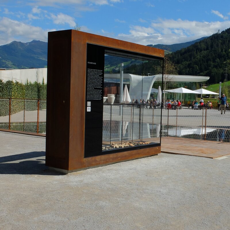 Aussenvitrine Swarovsky
